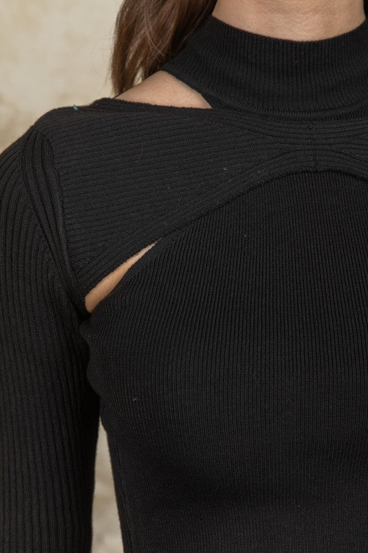 Fitted Cut-out Solid Ribbed Sweater Crop Top