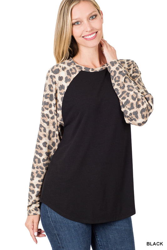 LEOPARD RAGLAN LONG SLEEVE TOP