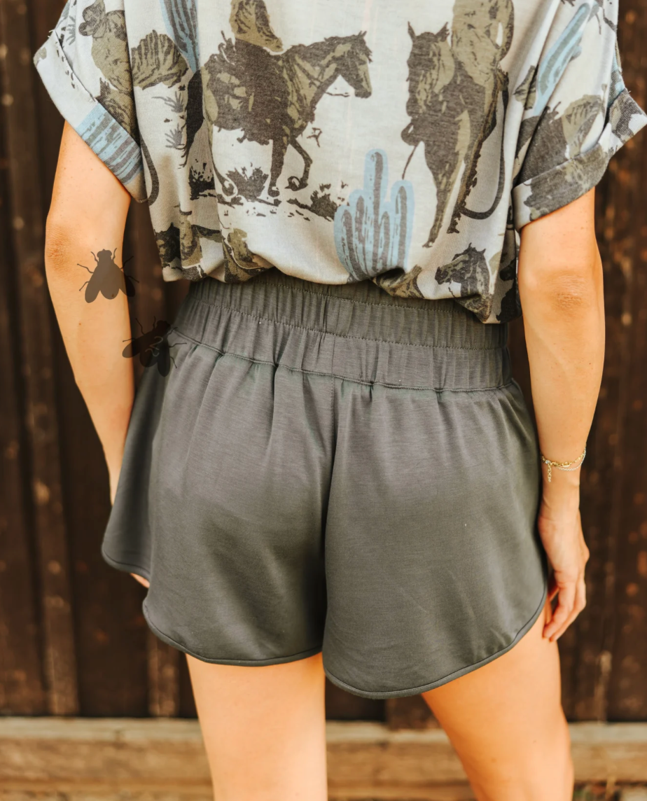 Cloud Basic Shorts